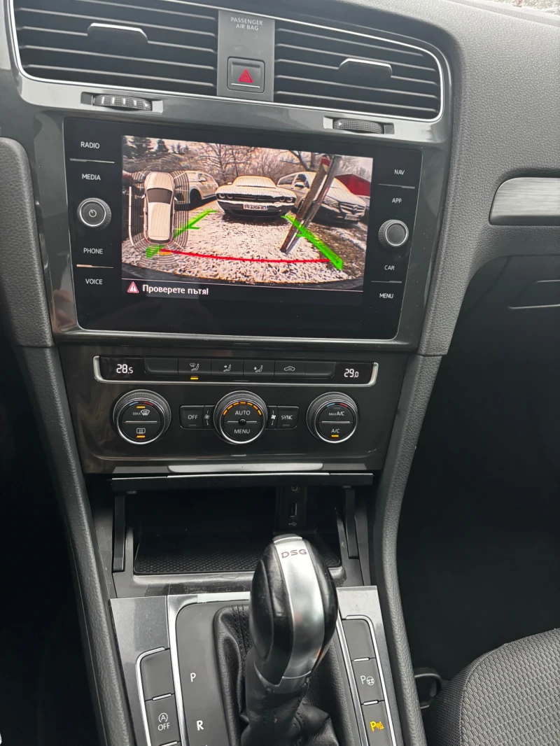 VW Golf, снимка 5 - Автомобили и джипове - 53345957