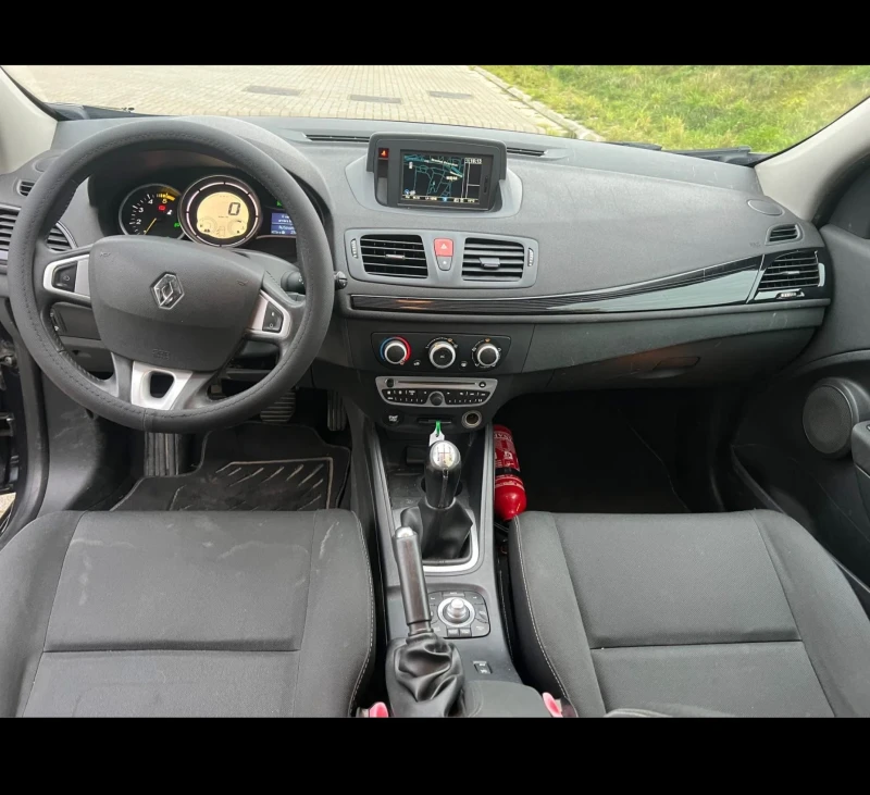 Renault Megane 1.5dci 90кс.ВНОС ОТ БЕЛГИЯ, снимка 13 - Автомобили и джипове - 53468741