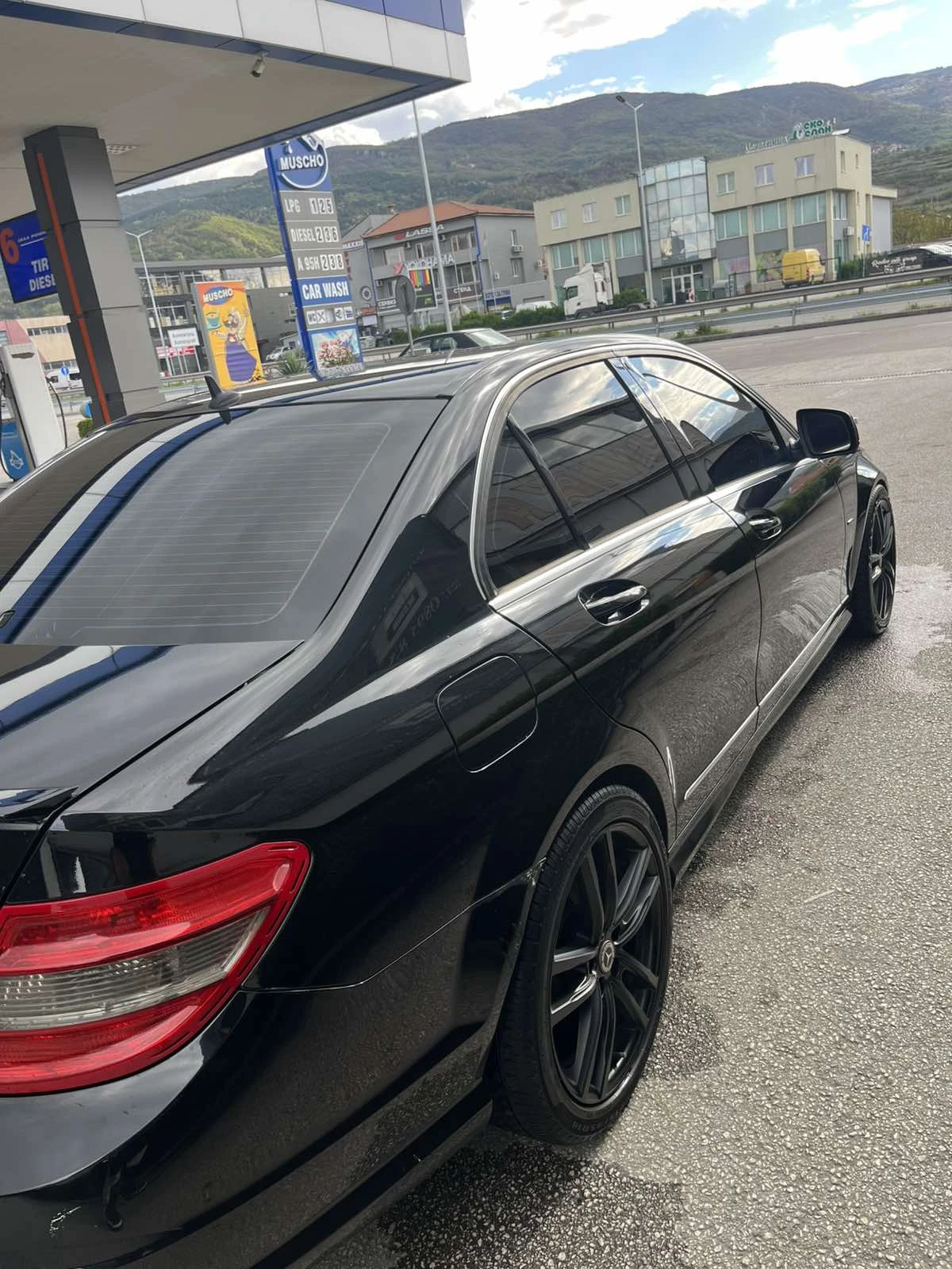 Mercedes-Benz C 200  - изображение 4