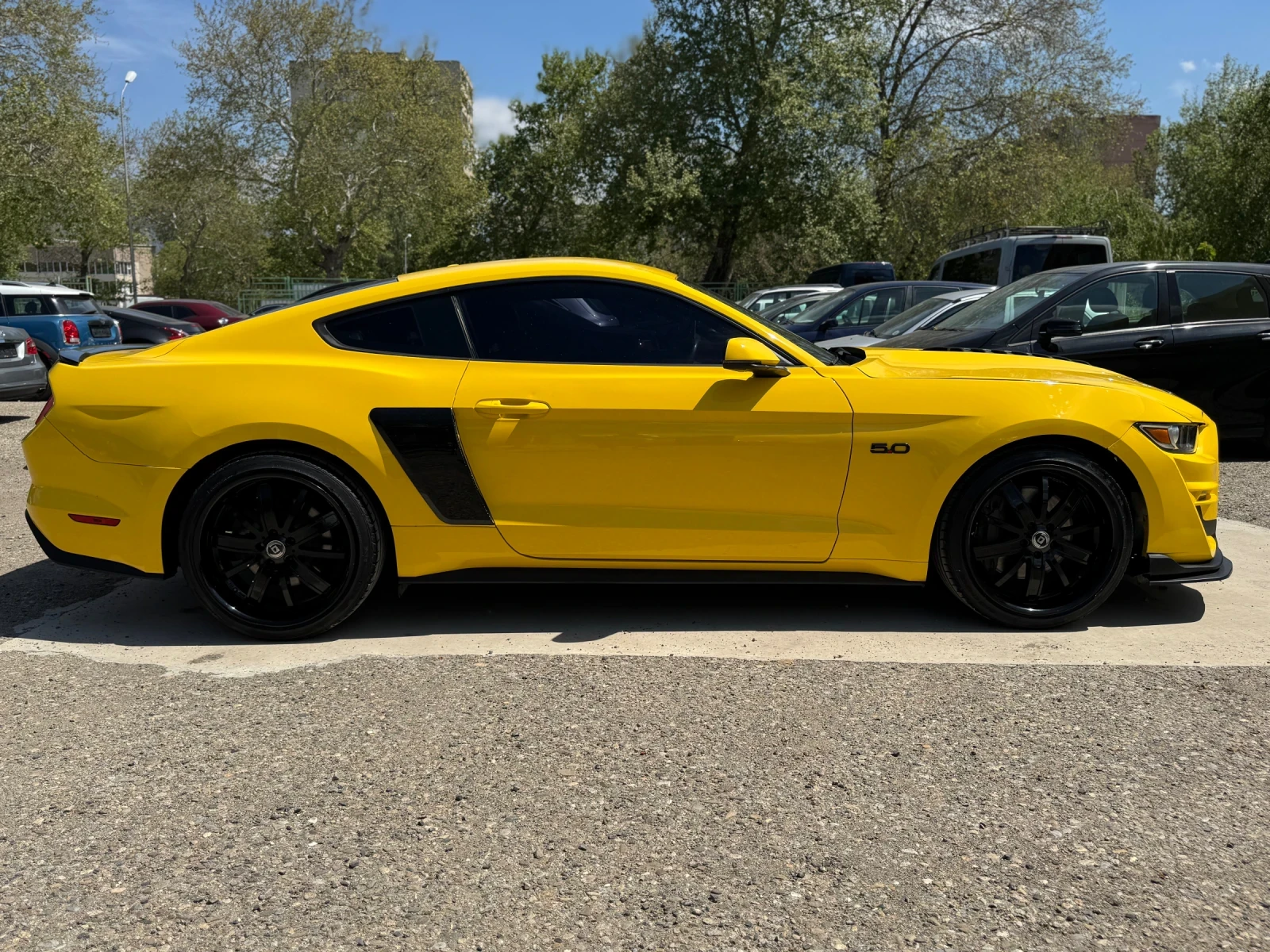 Ford Mustang GT - изображение 8