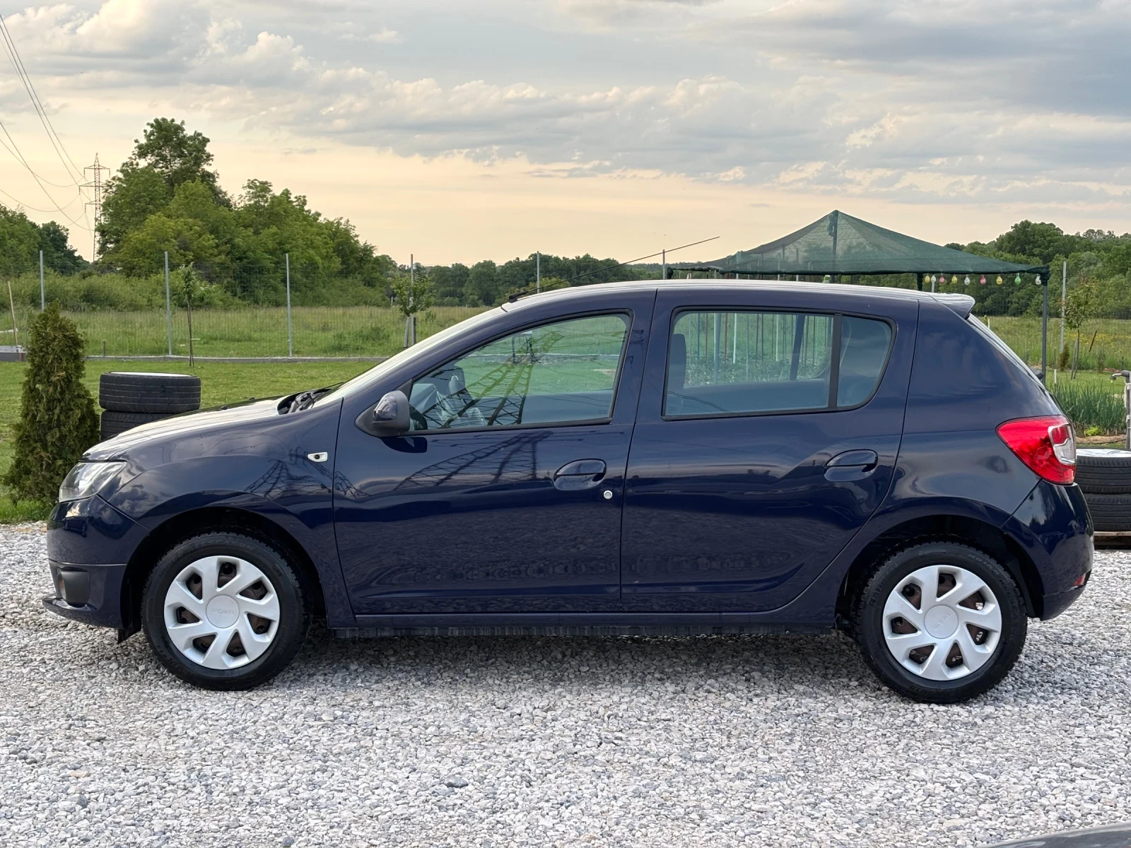 Dacia Sandero 1.2/Газ/Италия/Навигация/198 Хил км - изображение 6
