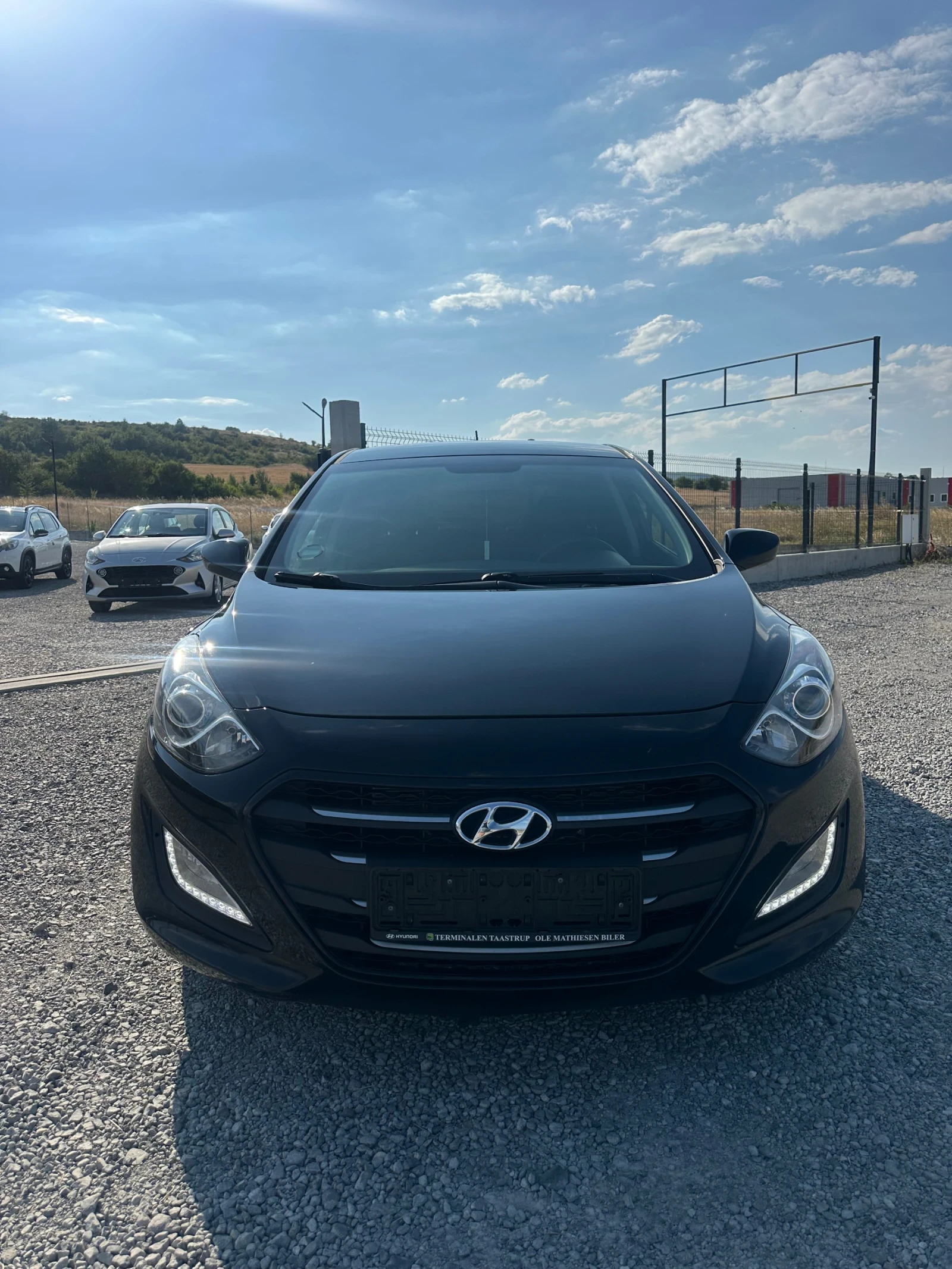 Hyundai I30 1.6GDi 135hp 6 SPEED EURO 6 - изображение 3