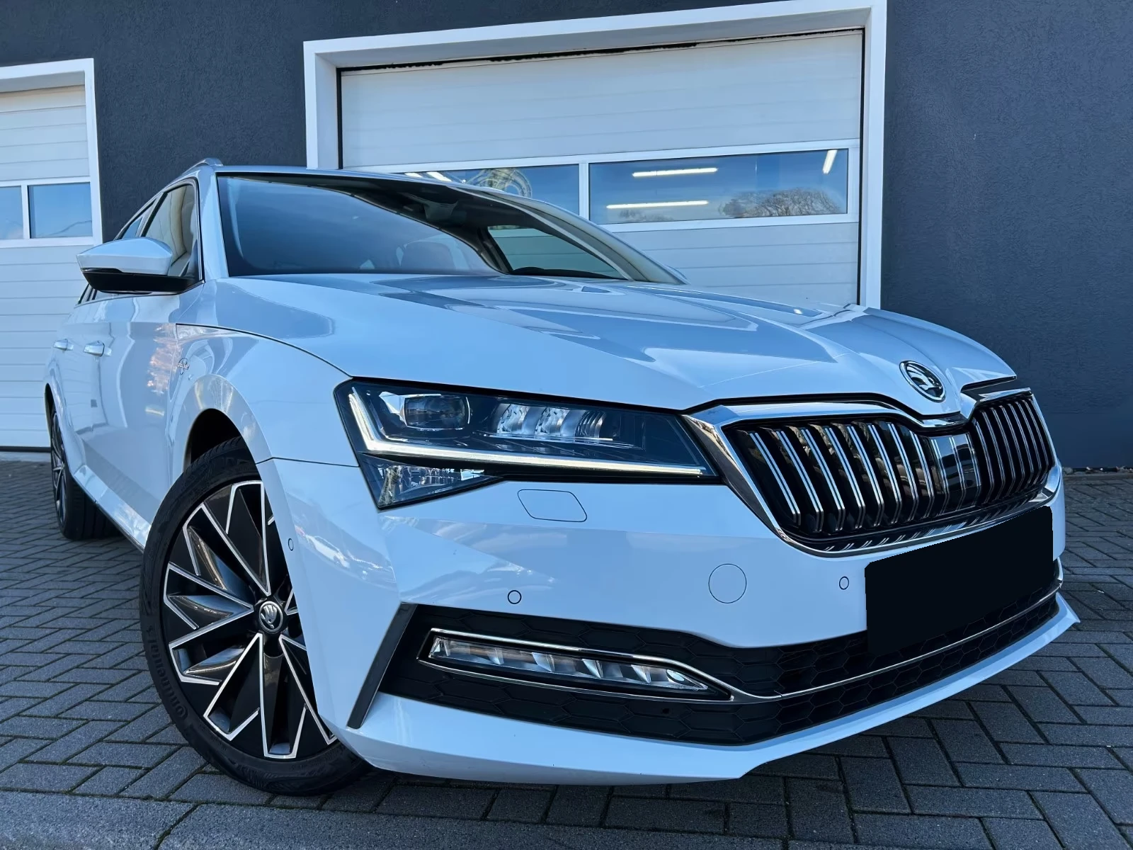 Skoda Superb 2.0TDI L&K Face 4x4 ACC Pano Canton KAM StH#iCarbg | Mobile.bg   2