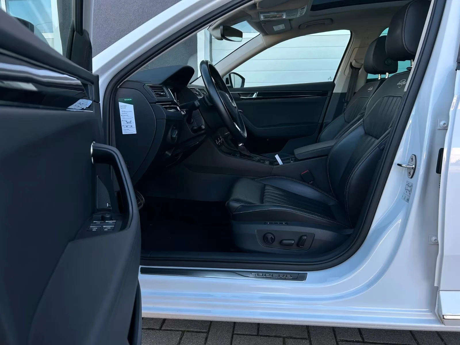 Skoda Superb 2.0TDI L&K Face 4x4 ACC Pano Canton KAM StH#iCarbg | Mobile.bg   10