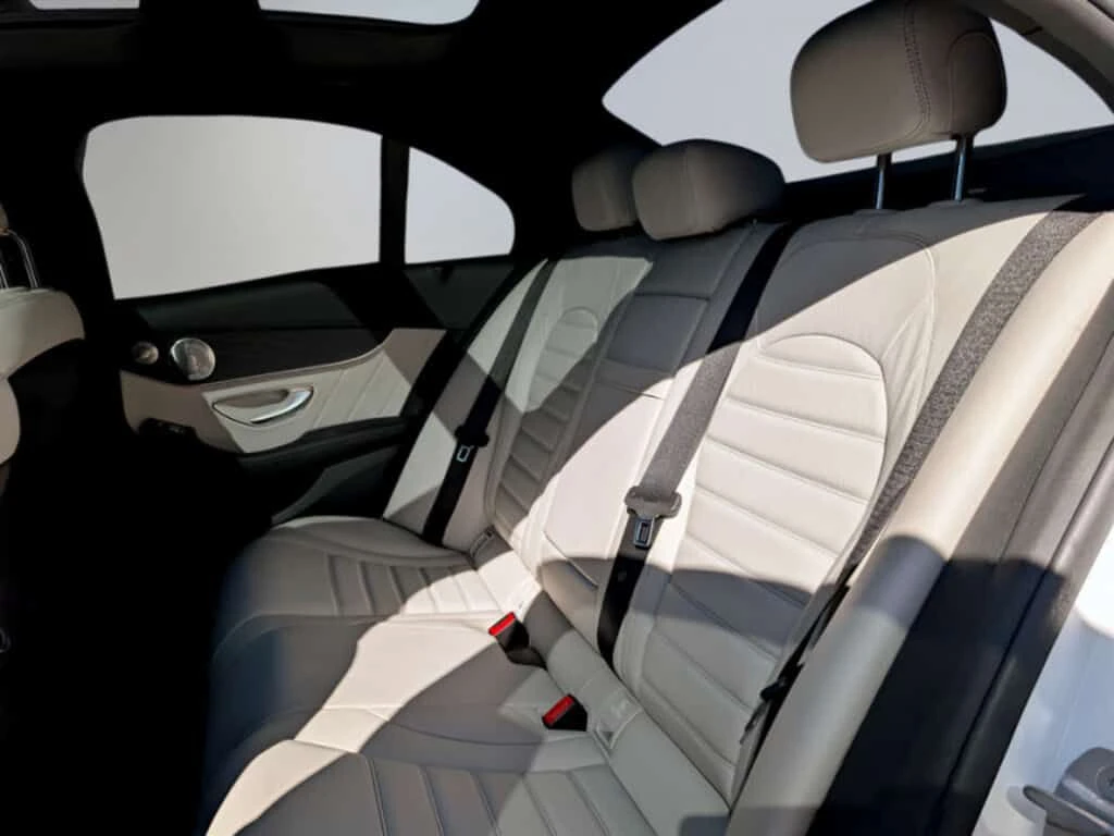 Mercedes-Benz C 43 AMG * * * PANO ROOF 360 CAM* * * CARFAX * ЦЕНА ДО БГ, снимка 15 - Автомобили и джипове - 53802506