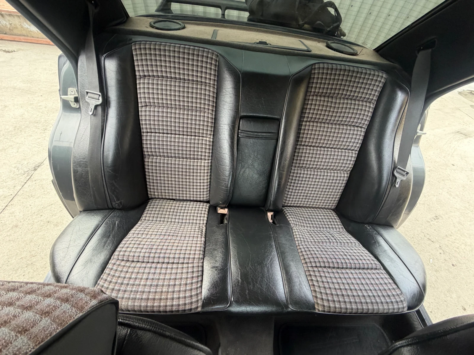 Mercedes-Benz 190 2.6, снимка 14 - Автомобили и джипове - 54081349