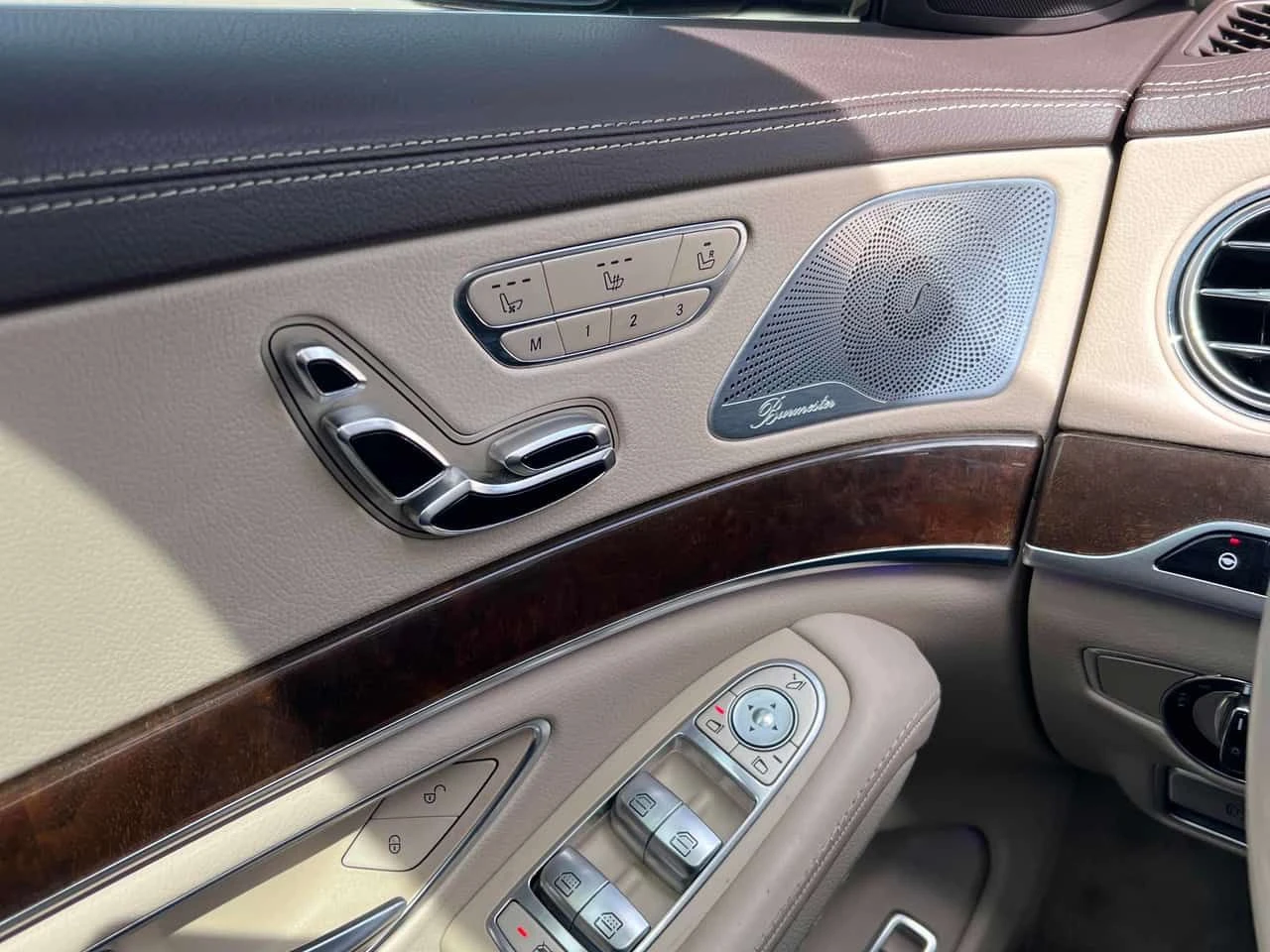 Mercedes-Benz S 550 * CARFAX * ЦЕНА ДО БГ, снимка 14 - Автомобили и джипове - 54081803