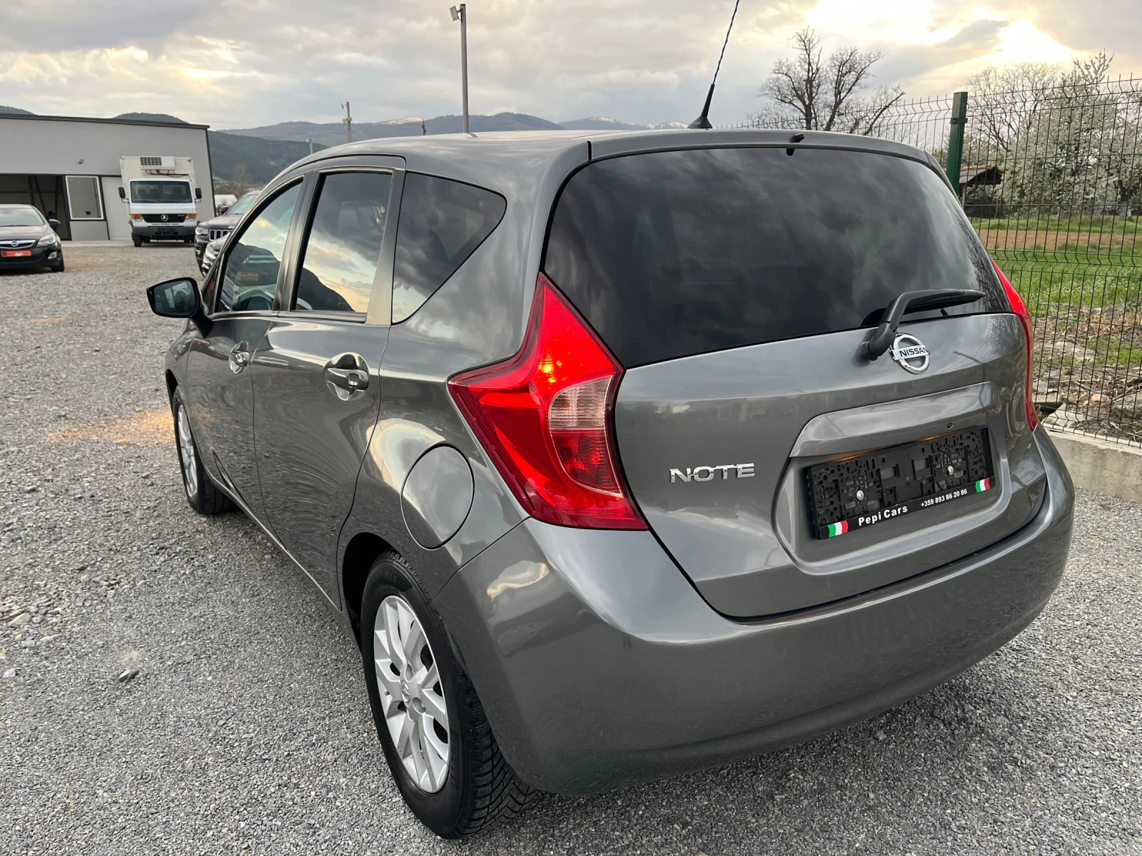 Nissan Note 1.2i GPL Euro6 B, снимка 6 - Автомобили и джипове - 54230529