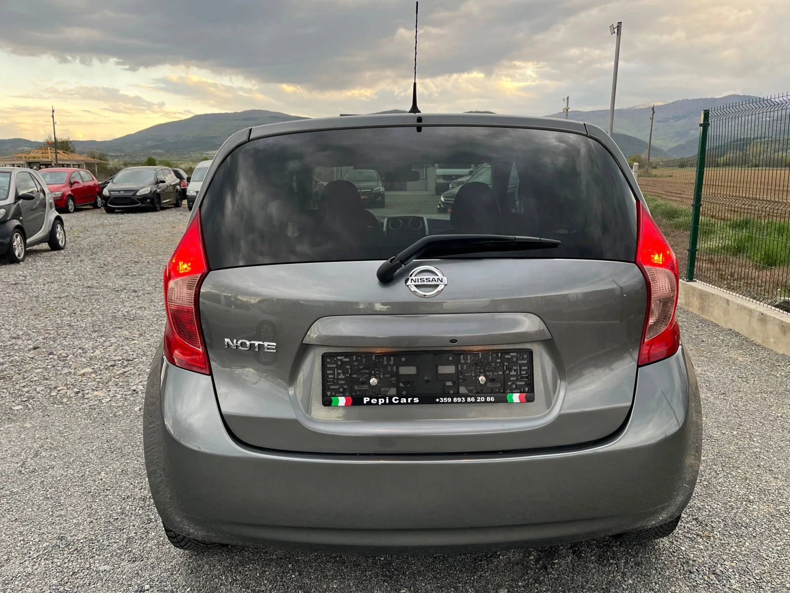 Nissan Note 1.2i GPL Euro6 B, снимка 5 - Автомобили и джипове - 54230529