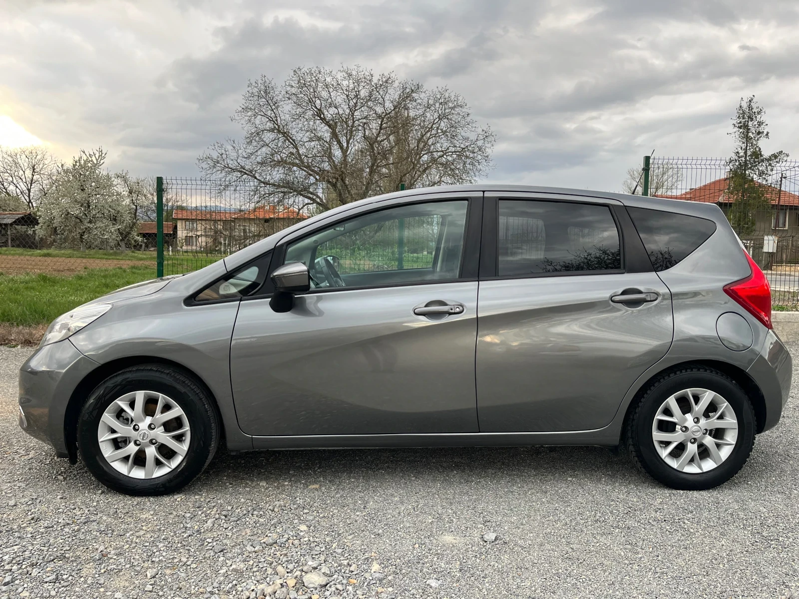 Nissan Note 1.2i GPL Euro6 B, снимка 7 - Автомобили и джипове - 54230529