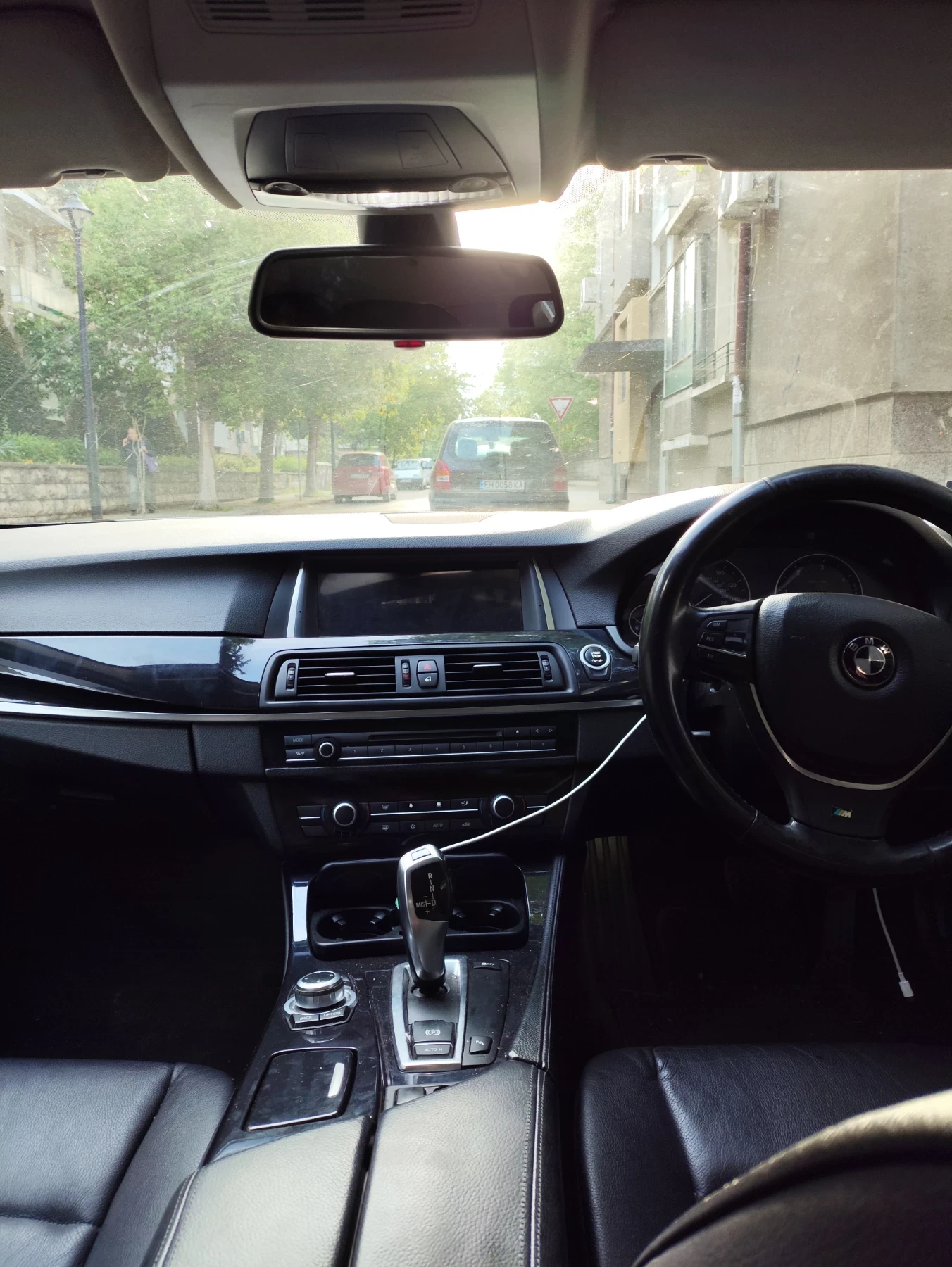 BMW 520 520d 184 auto, снимка 6 - Автомобили и джипове - 54285000