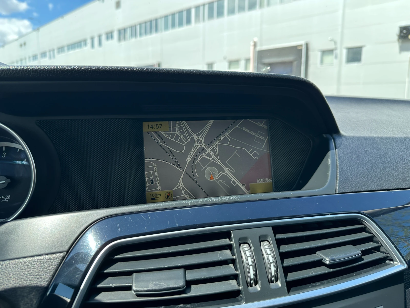 Mercedes-Benz C 220, снимка 13 - Автомобили и джипове - 54327667