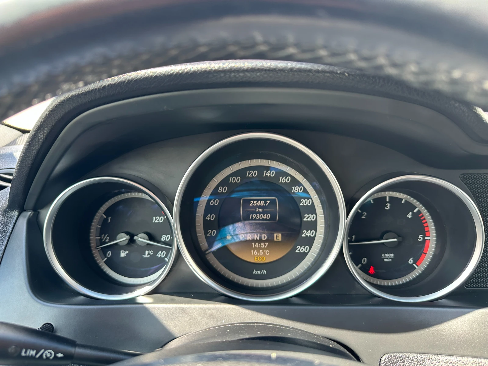 Mercedes-Benz C 220, снимка 15 - Автомобили и джипове - 54327667