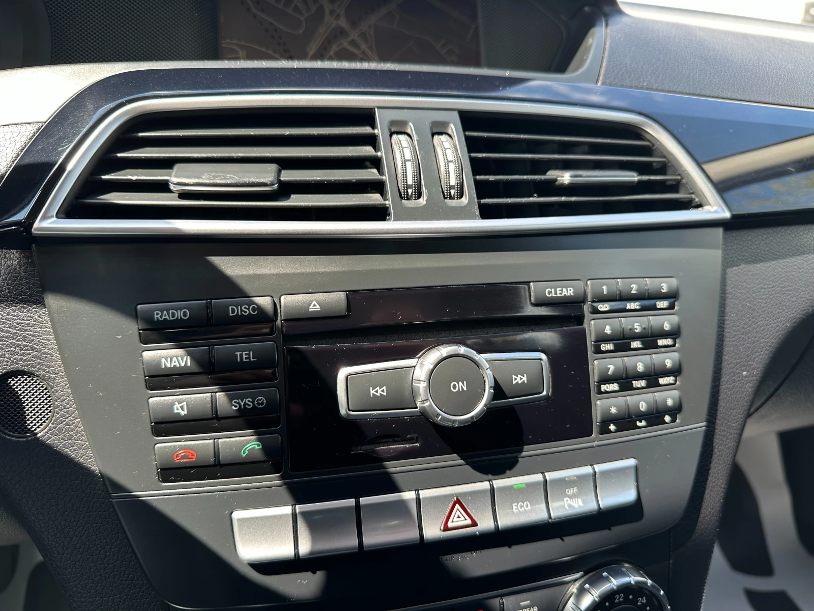 Mercedes-Benz C 220, снимка 14 - Автомобили и джипове - 54327667