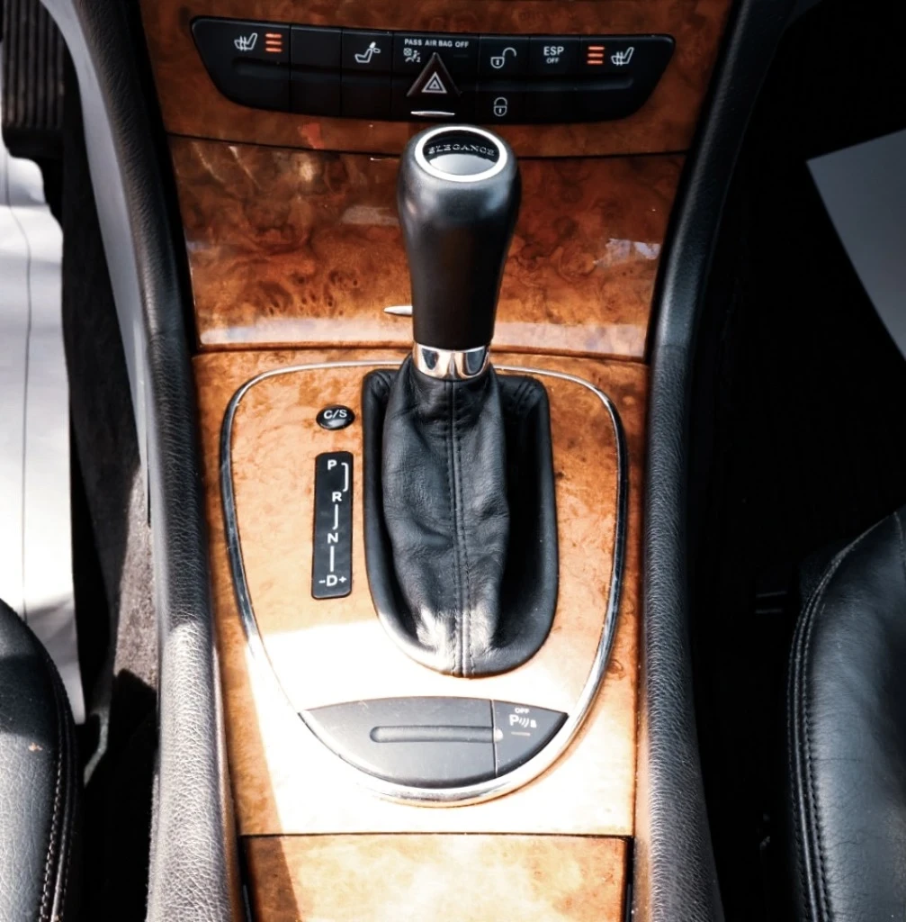 Mercedes-Benz E 280 3.0 CDI, снимка 15 - Автомобили и джипове - 54373755