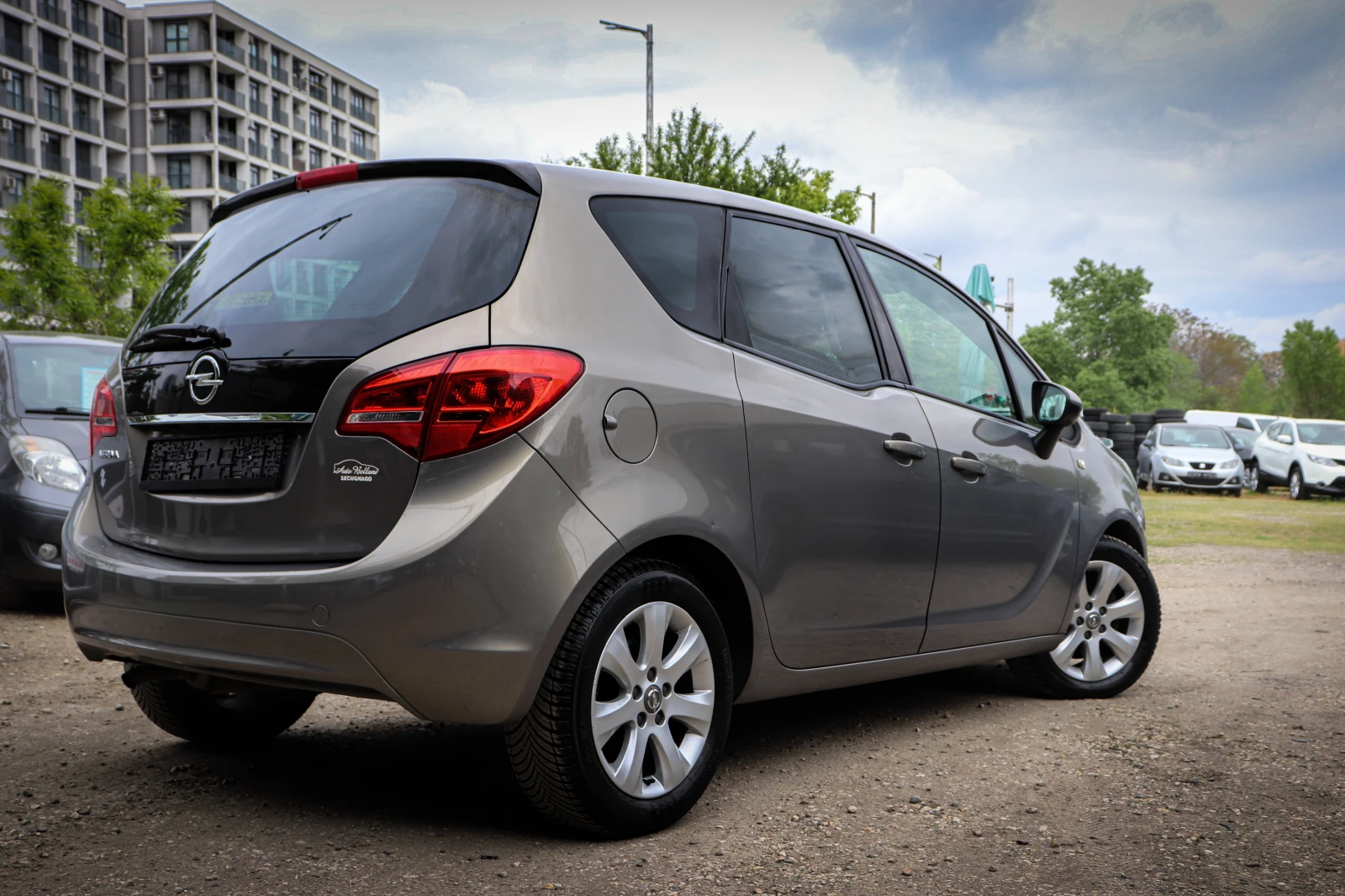 Opel Meriva 1.4 БЕНЗИН EURO 5, снимка 4 - Автомобили и джипове - 54483252