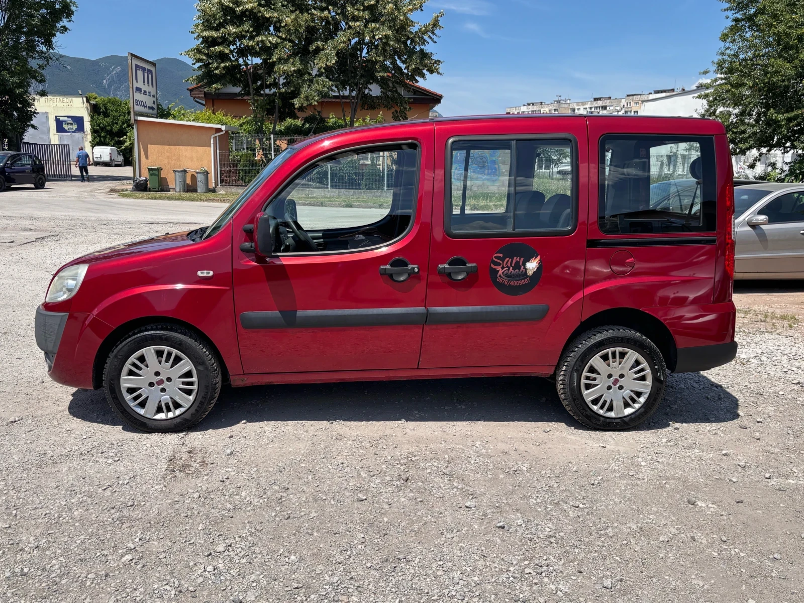 Fiat Doblo 1.3M-jet 7-местен * Климатик* , снимка 2 - Автомобили и джипове - 54978854