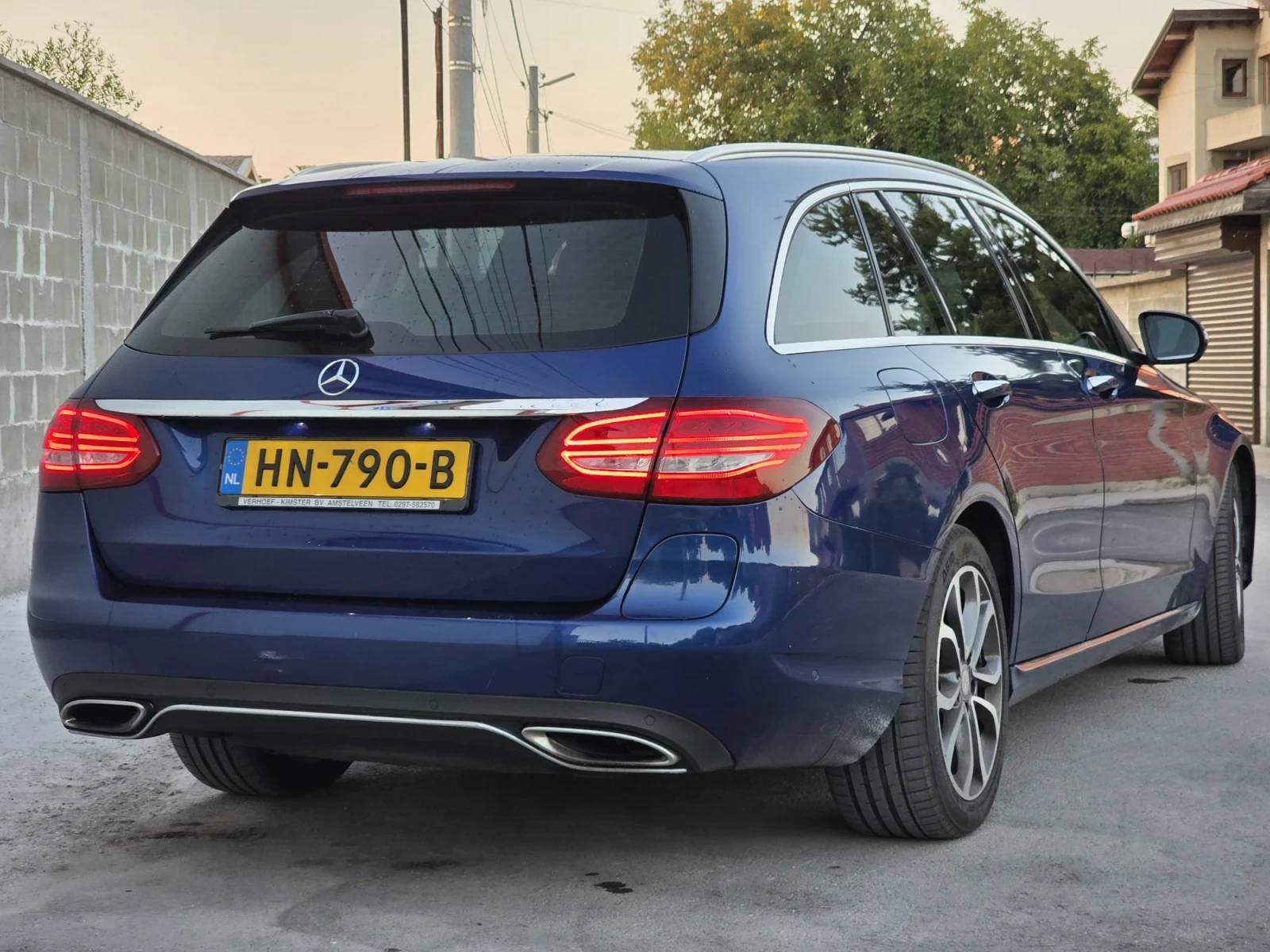 Mercedes-Benz C 350 Plug-in hibride , снимка 2 - Автомобили и джипове - 55473224