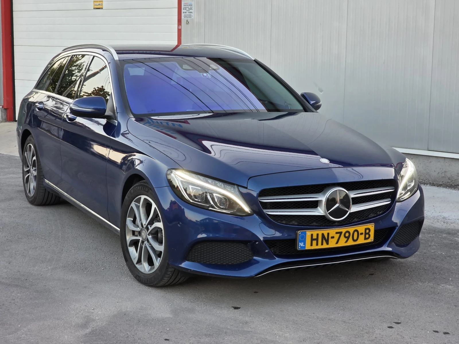 Mercedes-Benz C 350 Plug-in hibride , снимка 5 - Автомобили и джипове - 55473224
