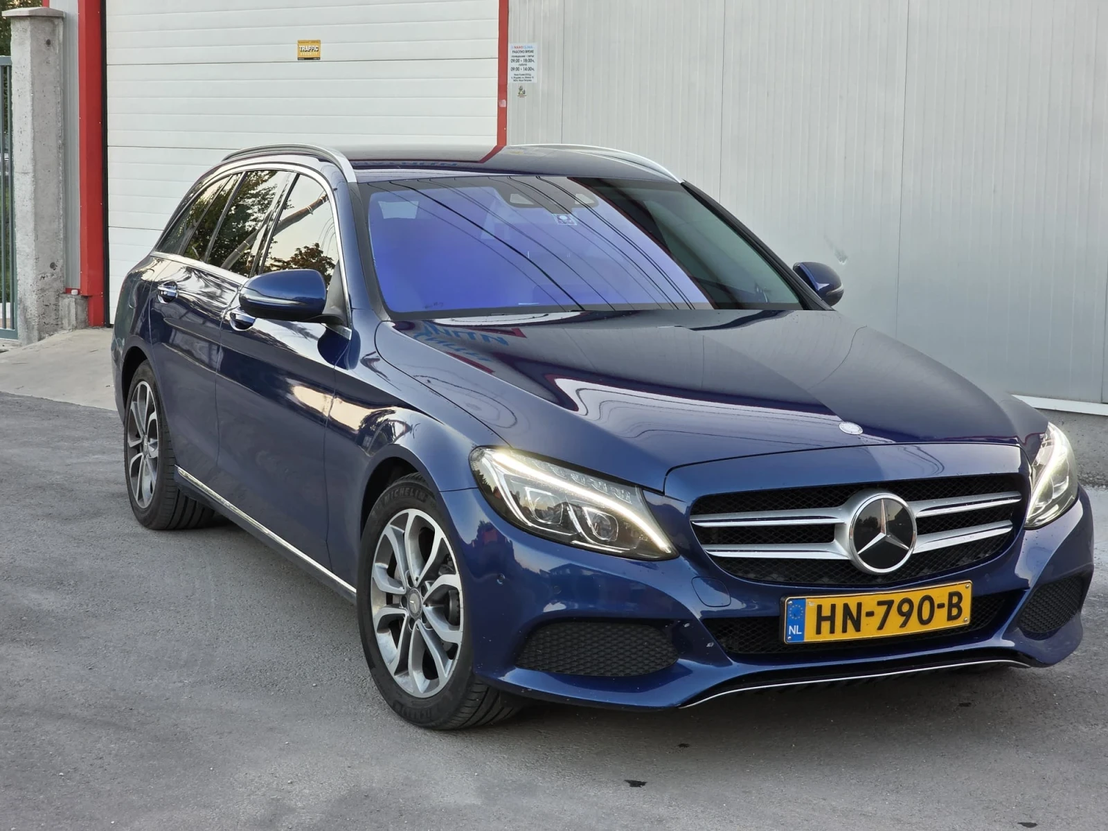 Mercedes-Benz C 350 Plug-in hibride , снимка 7 - Автомобили и джипове - 55473224