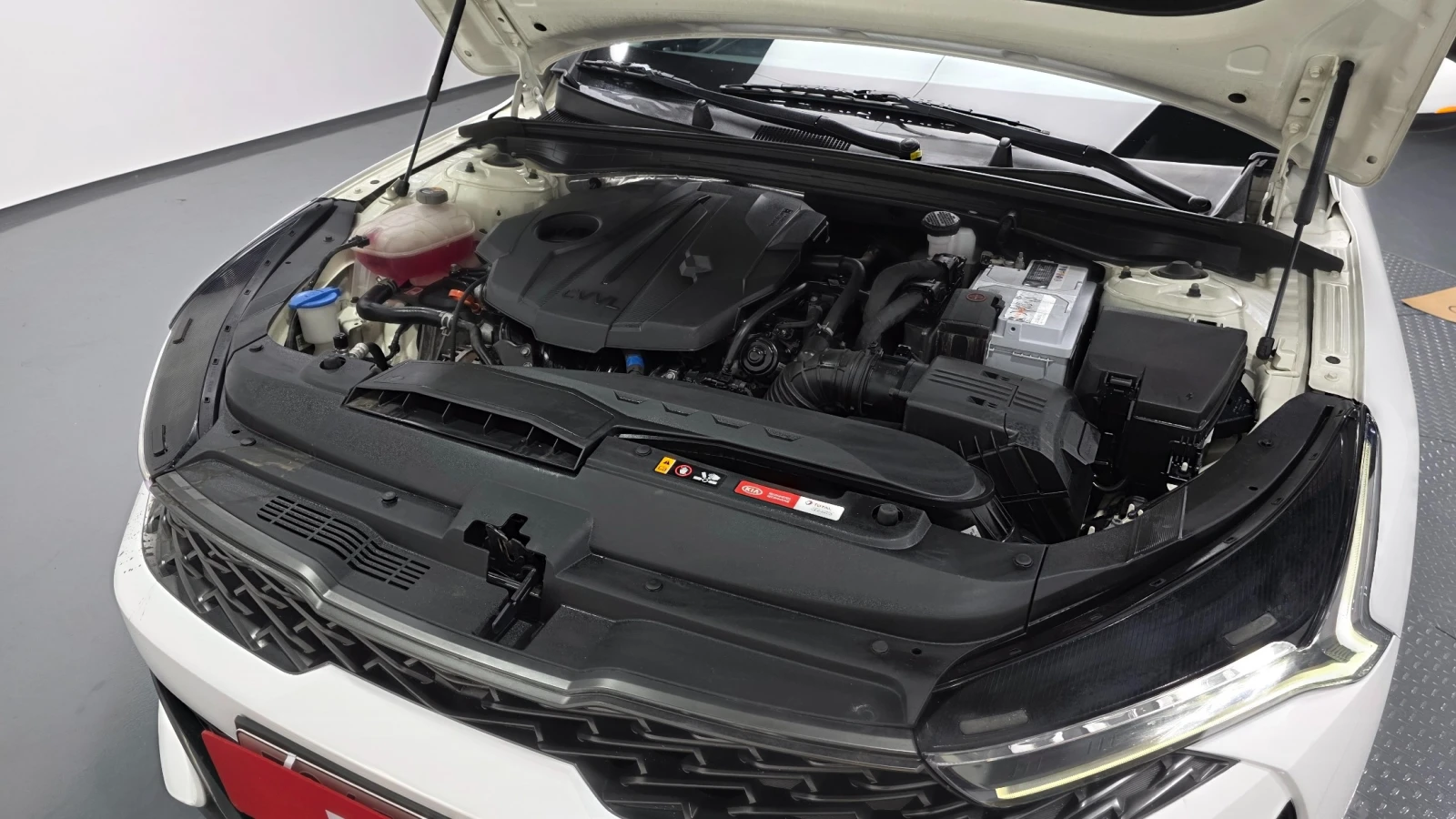 Kia K5 2.0 Trendy | Adaptive Cruise | LED | keyless, снимка 7 - Автомобили и джипове - 55501691