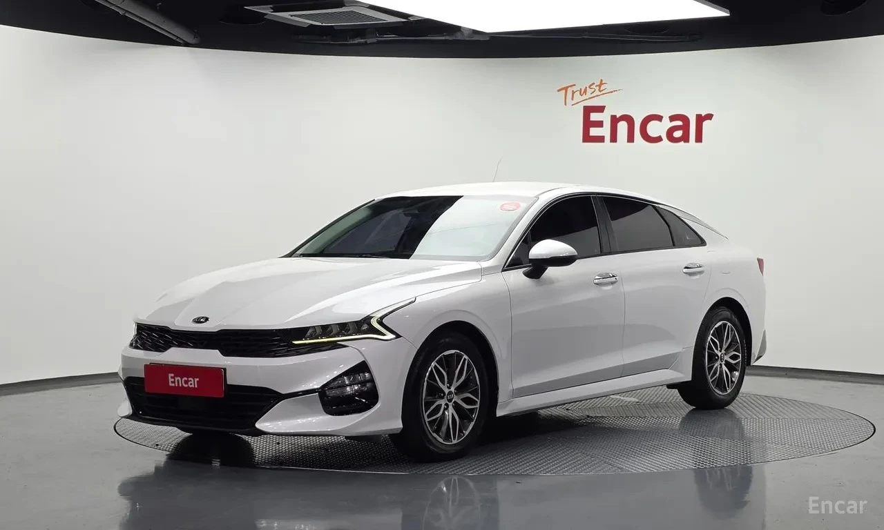 Kia K5 2.0 Trendy | Adaptive Cruise | LED | keyless