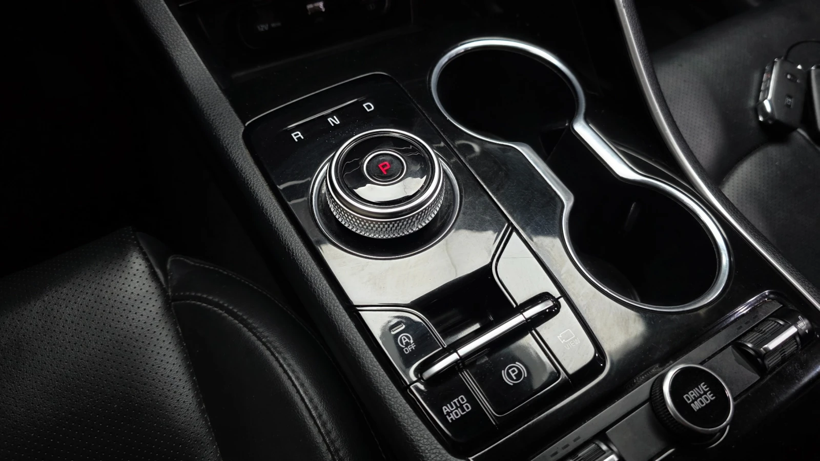 Kia K5 2.0 Trendy | Adaptive Cruise | LED | keyless, снимка 9 - Автомобили и джипове - 55501691