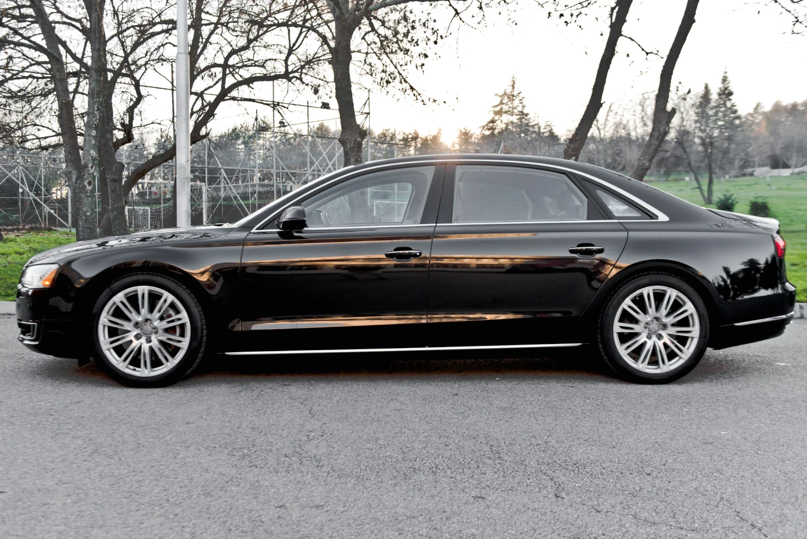 Audi A8 3TDI LONG , HeadUp, 360 , Distronic , LaneAssist, снимка 3 - Автомобили и джипове - 55887559