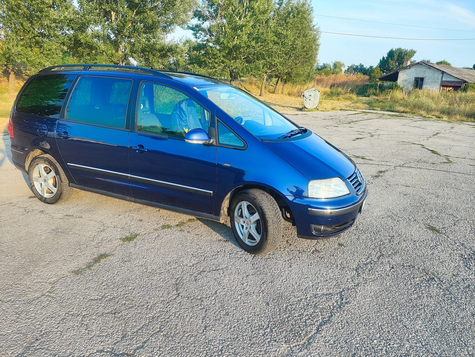 VW Sharan 1.9 TDi 4x4, снимка 6 - Автомобили и джипове - 55996720