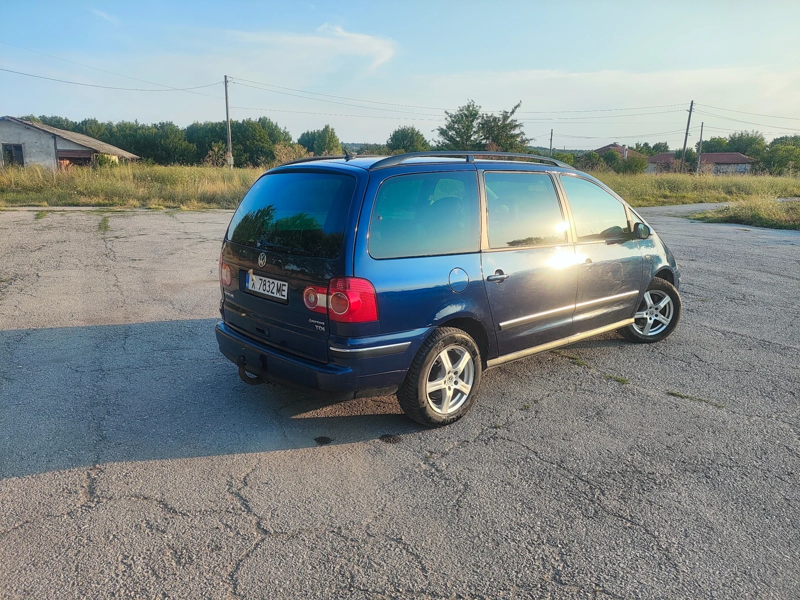 VW Sharan 1.9 TDi 4x4, снимка 5 - Автомобили и джипове - 55996720