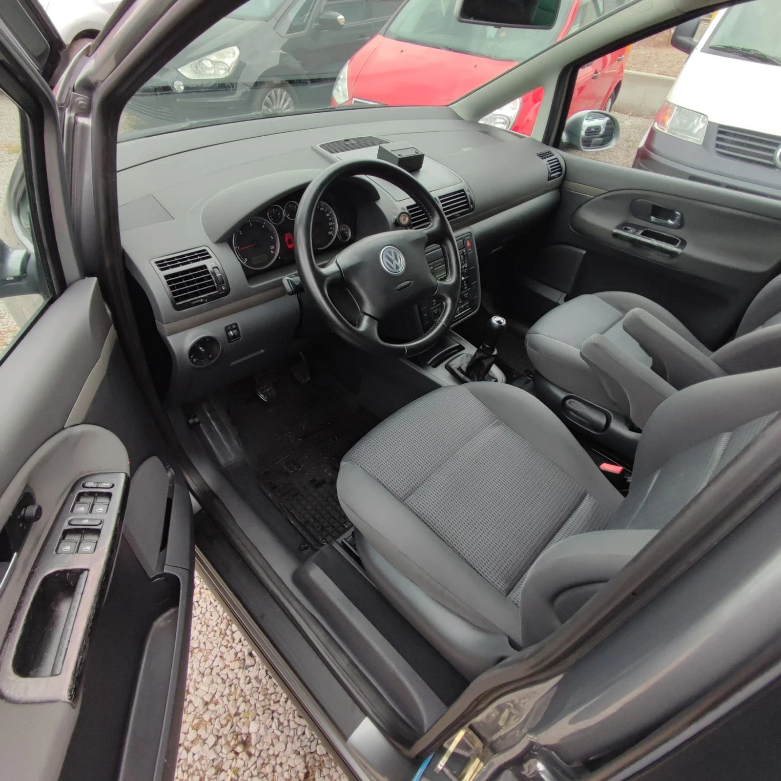 VW Sharan 1.9TDI* 116��* 7-�����*  | Mobile.bg � ����������� 9