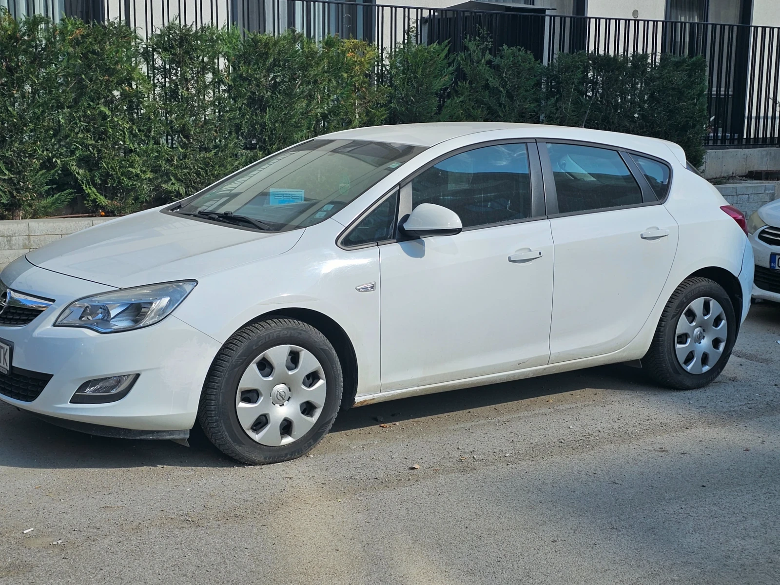 Opel Astra Astra J, снимка 3 - Автомобили и джипове - 56643509