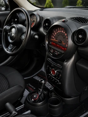 Mini Countryman 2.0D| 143HP| JOHN COOPER WORKS| СОБСТВЕН ЛИЗИНГ, снимка 11