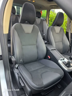 Volvo XC60 4х4, ръчка, Обслужена от А до Я преди 7000км., снимка 9