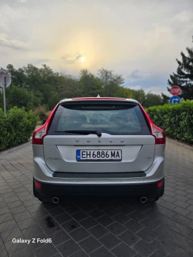 Volvo XC60 4х4, ръчка, Обслужена от А до Я преди 7000км., снимка 4