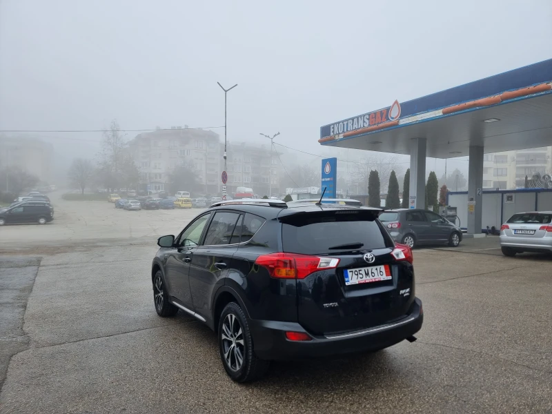 Toyota Rav4 2.0D4D* 4X4* NAVI * KAMERA* LED* Keyless* 2015г , снимка 7 - Автомобили и джипове - 53097238