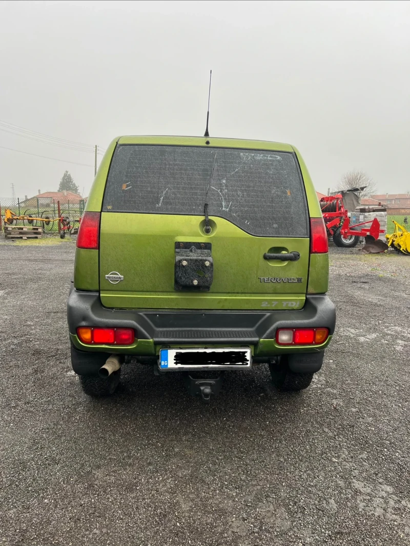Nissan Terrano 2.7 TDI, снимка 5 - Автомобили и джипове - 53411057