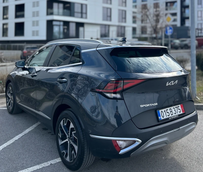 Kia Sportage 1.6* 4x4* FULL SPIRIT* LED, снимка 8 - Автомобили и джипове - 53430107