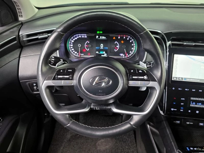 Hyundai Tucson 1.6 177 hp Automatic, снимка 13 - Автомобили и джипове - 55843381
