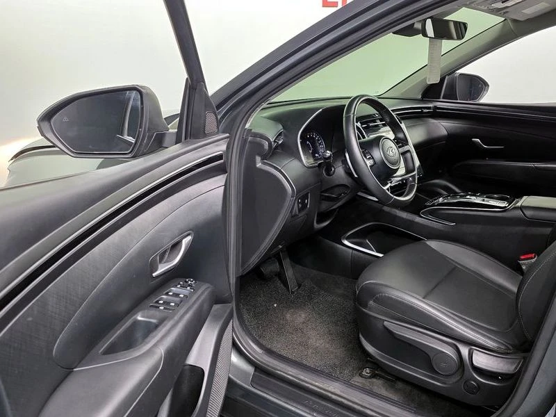 Hyundai Tucson 1.6 177 hp Automatic, снимка 10 - Автомобили и джипове - 55843381