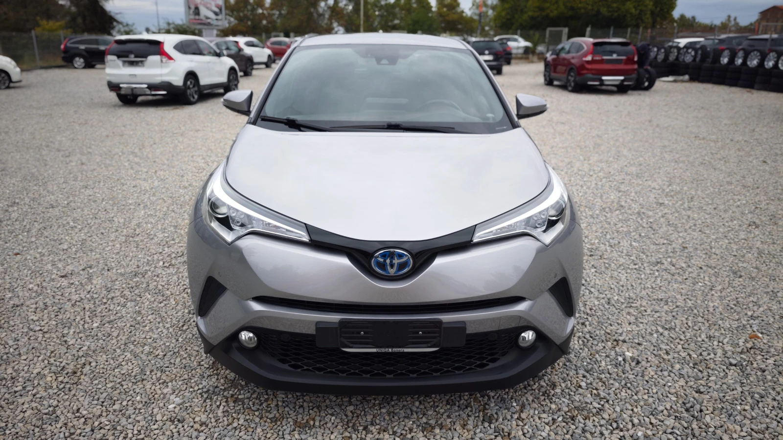 Toyota C-HR BATTERY LIFE450000km/DISTR/СЛЕДИ ПЪТ И ЗНАЦИ/ПОДГР - изображение 4