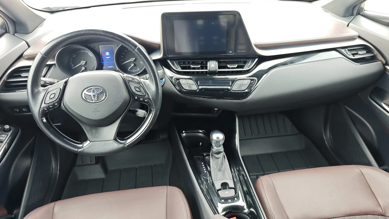 Toyota C-HR  15..2025 | Mobile.bg   13