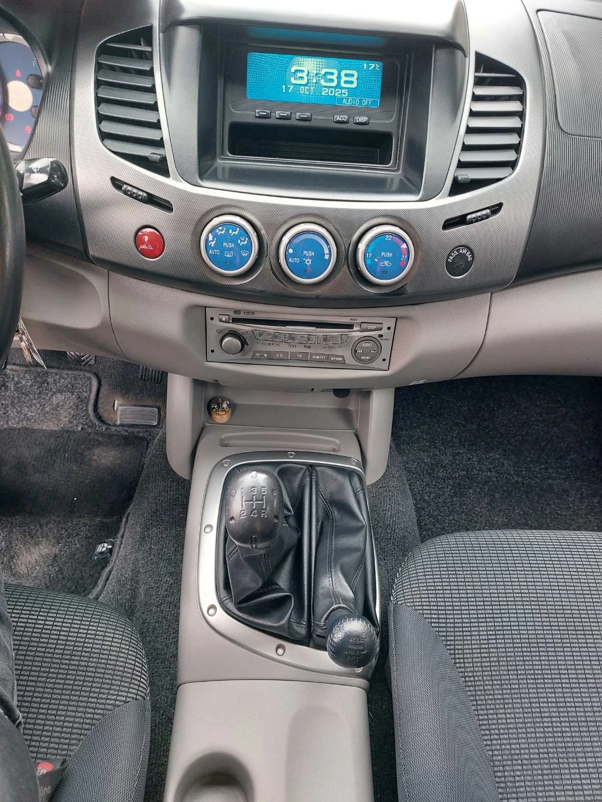 Mitsubishi L200 2.5, 4x4 | Mobile.bg   15