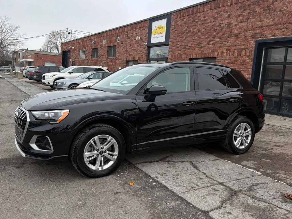 Audi Q3 * Komfort * CARFAX * БЕЗ ПЪРВОНАЧАЛНА ВНОСКА - изображение 2