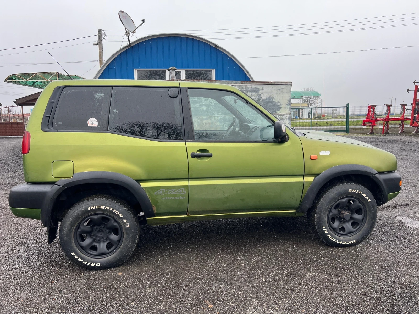 Nissan Terrano 2.7 TDI - изображение 2