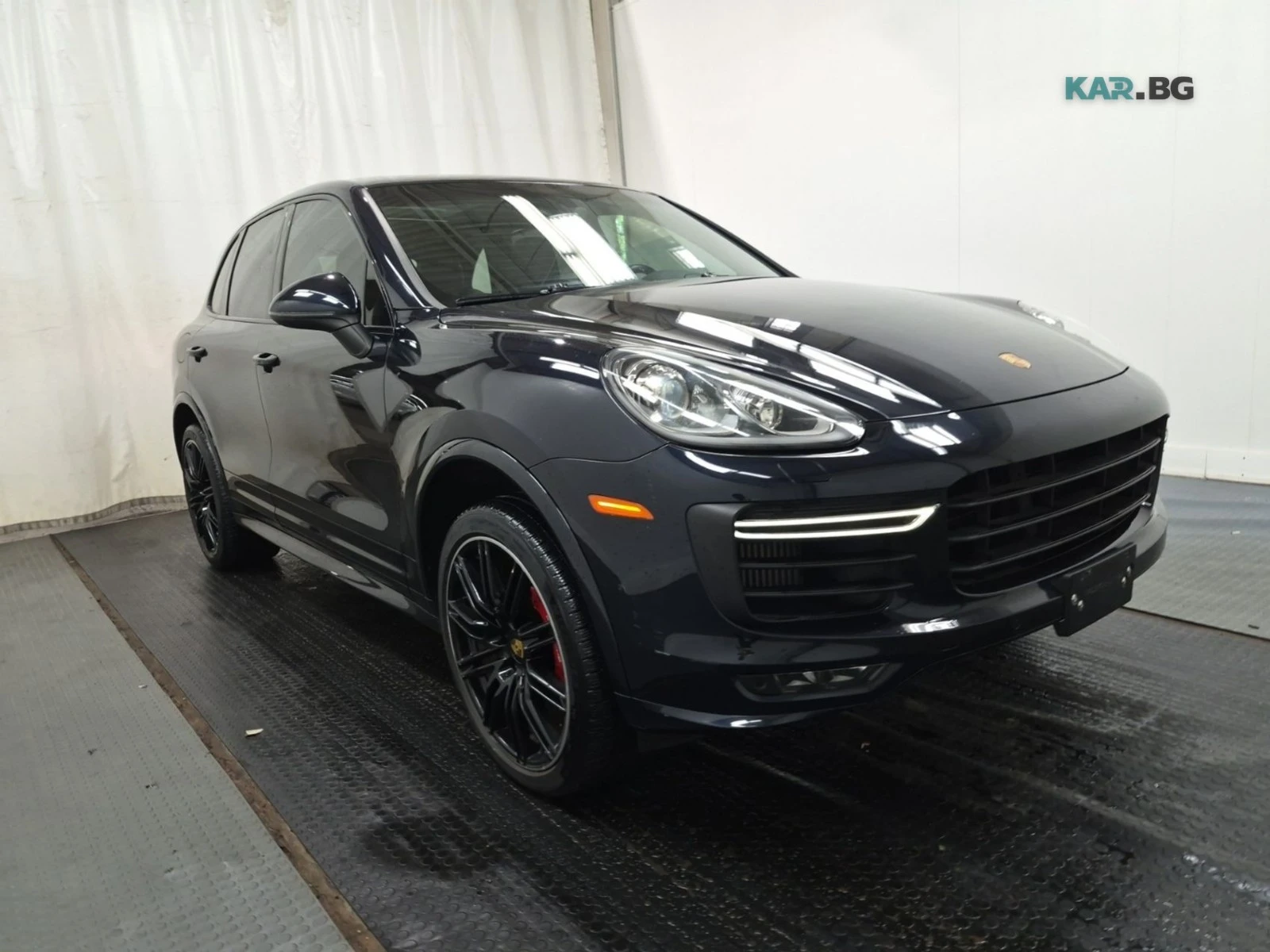 Porsche Cayenne GTS Автокредит Цена до България, снимка 2 - Автомобили и джипове - 54942544