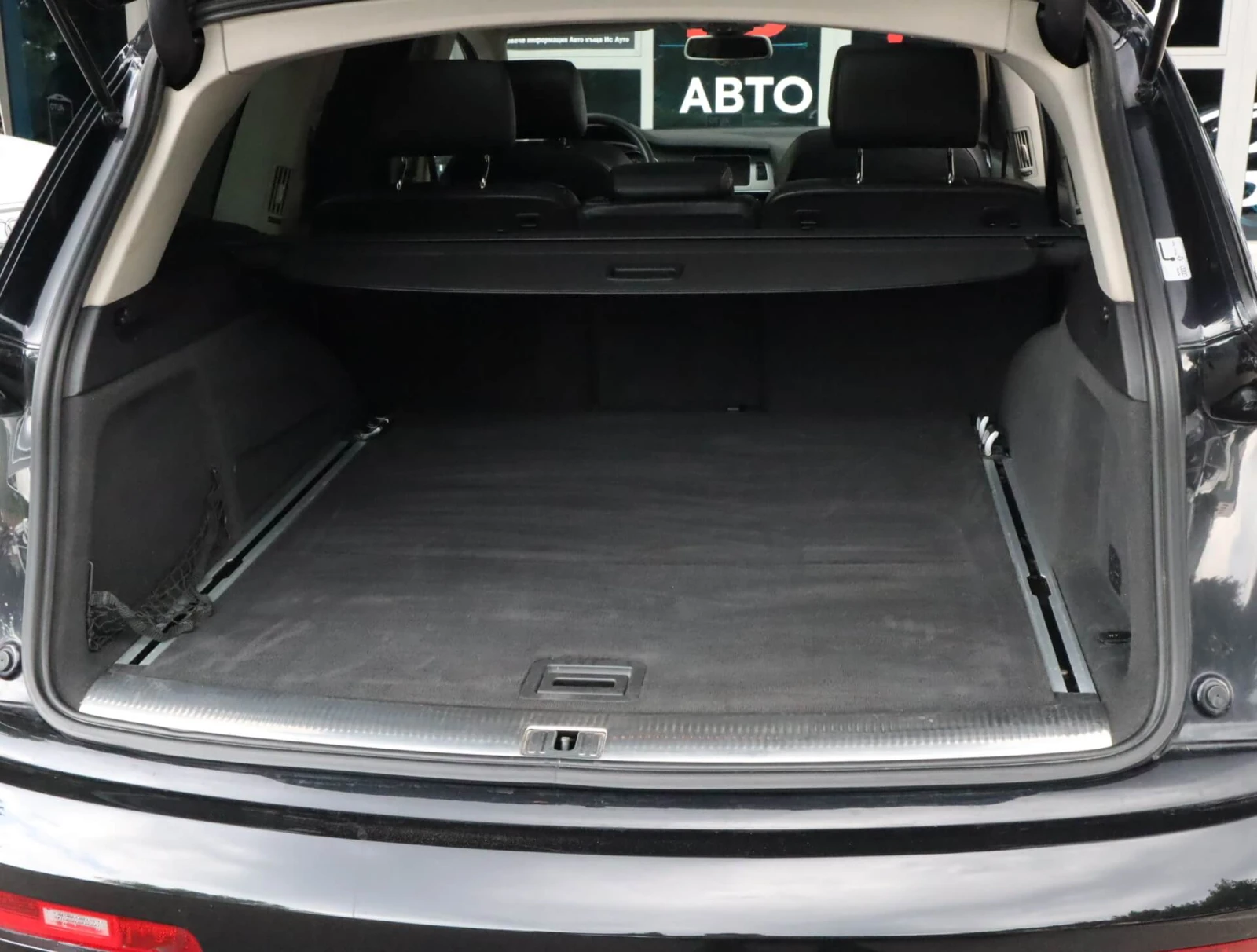 Audi Q7 4.2TDI/Bose/Side Assist/Панорама/Lift/Камера/, снимка 13 - Автомобили и джипове - 55180789