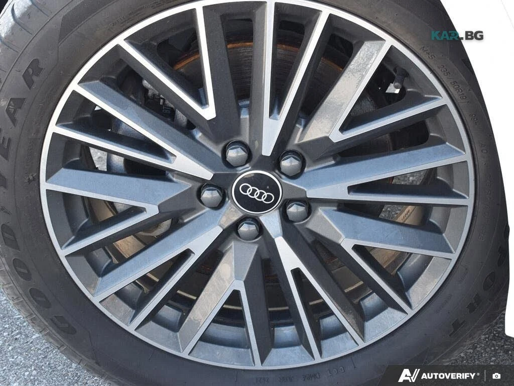 Audi Q3 * S-LINE * PANO * Автокредит * (Цена до България), снимка 9 - Автомобили и джипове - 55187132