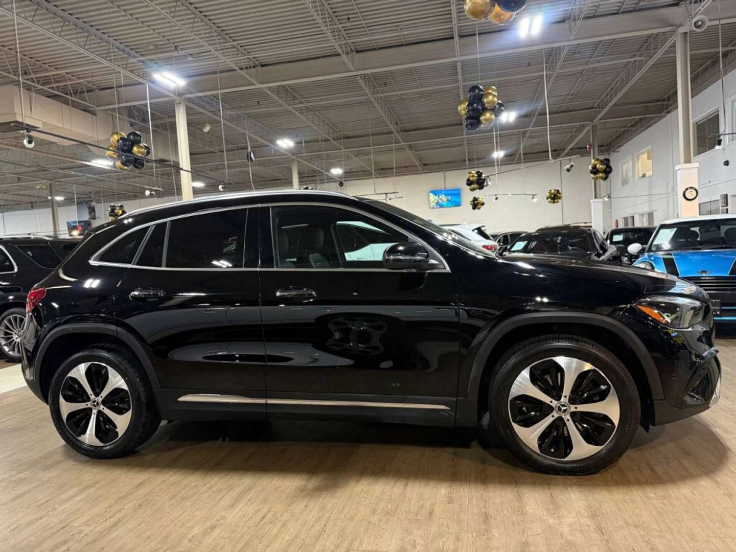 Mercedes-Benz GLA, снимка 6 - Автомобили и джипове - 56115273