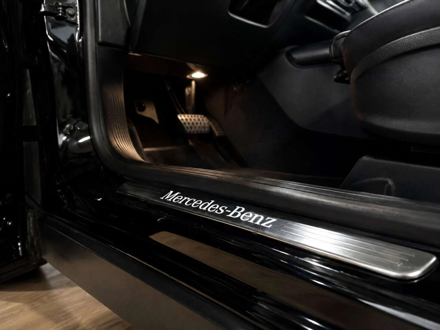Mercedes-Benz GLA, снимка 15 - Автомобили и джипове - 56115273